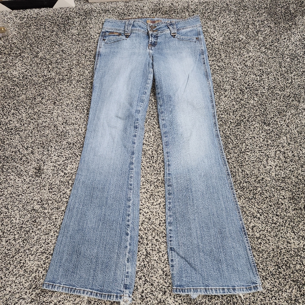 Vtg Y2K 90s 2000s l.e.i Women/Jr Flare Jeans Lightwash Sz 11, 2 Button Fly Retro